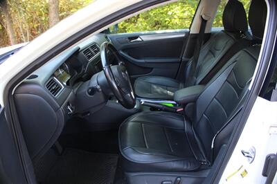 2013 Volkswagen Jetta SEL PZEV - Photo 10 - Salem, OR 97317