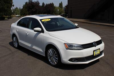 2013 Volkswagen Jetta SEL PZEV - Photo 1 - Salem, OR 97317
