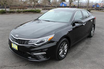 2019 Kia Optima LX   - Photo 2 - Salem, OR 97317