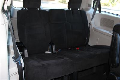2014 Dodge Grand Caravan American Value Package   - Photo 17 - Salem, OR 97317