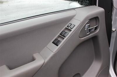 2019 Nissan Frontier SV   - Photo 11 - Salem, OR 97317