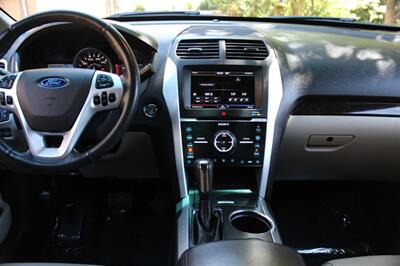2012 Ford Explorer Limited   - Photo 14 - Salem, OR 97317