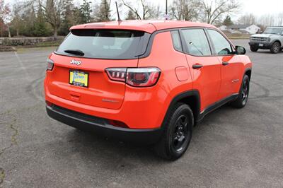 2017 Jeep Compass Sport   - Photo 4 - Salem, OR 97317