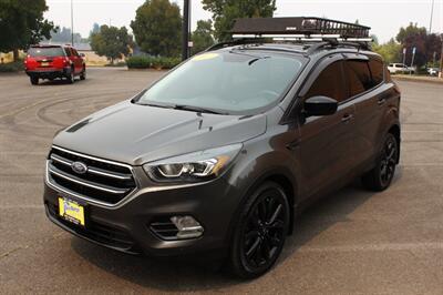 2017 Ford Escape SE - Photo 2 - Salem, OR 97317