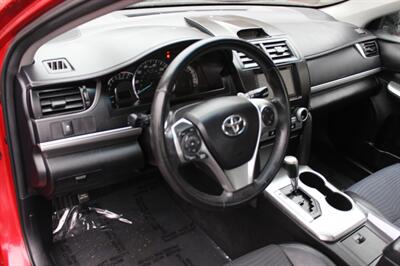 2014 Toyota Camry SE Sport   - Photo 9 - Salem, OR 97317