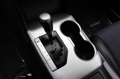 2014 Toyota Camry SE Sport   - Photo 12 - Salem, OR 97317