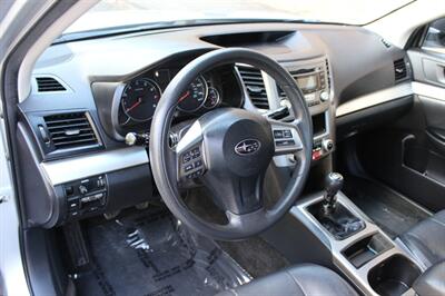 2013 Subaru Legacy 2.5i - Photo 9 - Salem, OR 97317