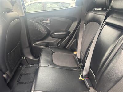 2011 Hyundai TUCSON GLS   - Photo 15 - Salem, OR 97317