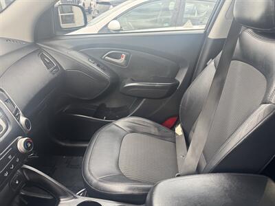 2011 Hyundai TUCSON GLS   - Photo 8 - Salem, OR 97317