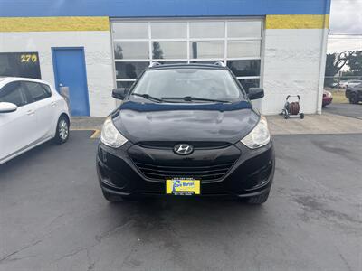 2011 Hyundai TUCSON GLS   - Photo 2 - Salem, OR 97317