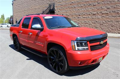 2008 Chevrolet Avalanche LTZ   - Photo 1 - Salem, OR 97317