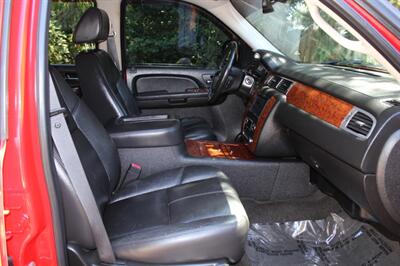 2008 Chevrolet Avalanche LTZ   - Photo 16 - Salem, OR 97317