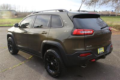 2014 Jeep Cherokee Trailhawk - Photo 3 - Salem, OR 97317