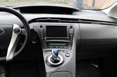 2011 Toyota Prius Three   - Photo 14 - Salem, OR 97317