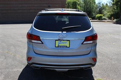2017 Hyundai Santa Fe SE   - Photo 8 - Salem, OR 97317