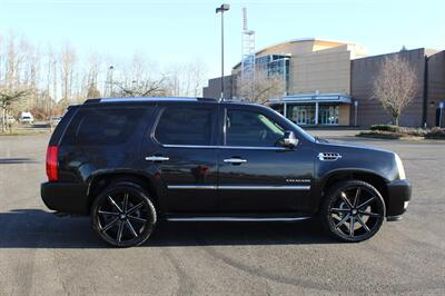 2013 Cadillac Escalade Luxury   - Photo 5 - Salem, OR 97317