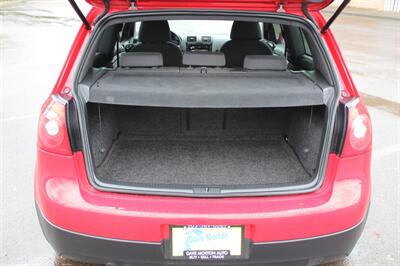 2009 Volkswagen GTI Base PZEV - Photo 13 - Salem, OR 97317