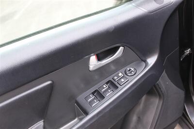 2011 Kia Sportage EX   - Photo 11 - Salem, OR 97317