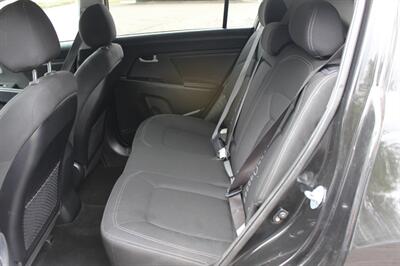 2011 Kia Sportage EX   - Photo 13 - Salem, OR 97317