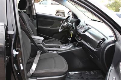 2011 Kia Sportage EX   - Photo 18 - Salem, OR 97317