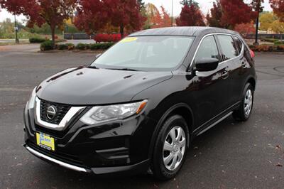 2018 Nissan Rogue S   - Photo 2 - Salem, OR 97317