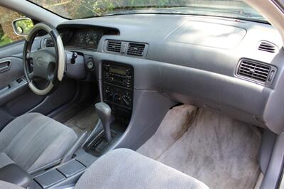 2000 Toyota Camry CE   - Photo 16 - Salem, OR 97317