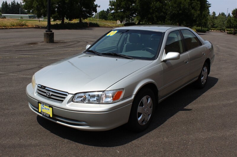 2000 Toyota Camry CE  