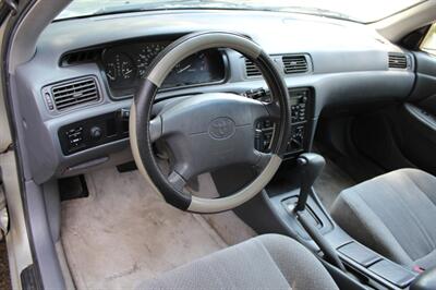 2000 Toyota Camry CE   - Photo 9 - Salem, OR 97317