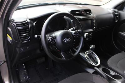 2018 Kia Soul   - Photo 9 - Salem, OR 97317