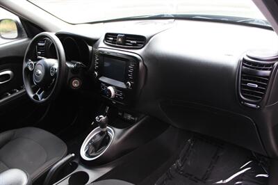 2018 Kia Soul   - Photo 17 - Salem, OR 97317
