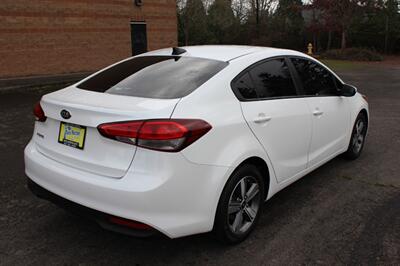 2018 Kia Forte LX   - Photo 4 - Salem, OR 97317