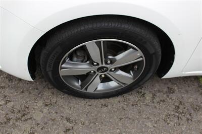 2018 Kia Forte LX   - Photo 18 - Salem, OR 97317