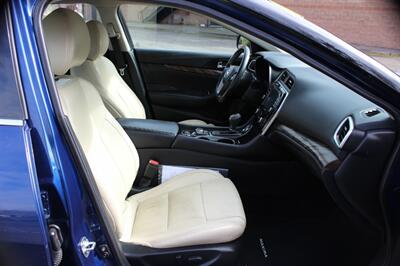 2018 Nissan Maxima Platinum   - Photo 17 - Salem, OR 97317