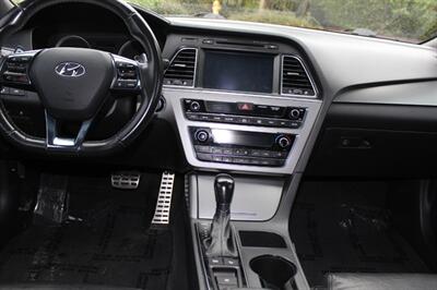 2015 Hyundai Sonata Limited 2.0T   - Photo 14 - Salem, OR 97317