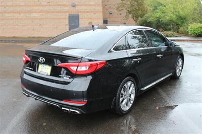 2015 Hyundai Sonata Limited 2.0T   - Photo 4 - Salem, OR 97317