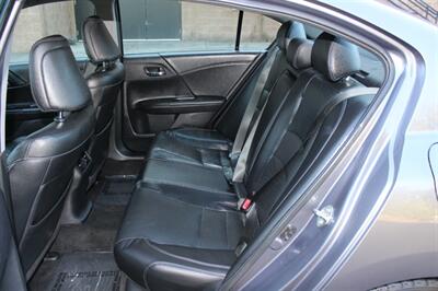 2015 Honda Accord EX-L w/Navi - Photo 13 - Salem, OR 97317