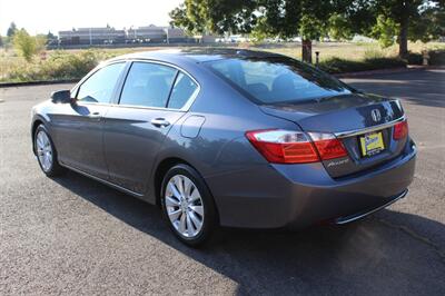 2015 Honda Accord EX-L w/Navi - Photo 3 - Salem, OR 97317