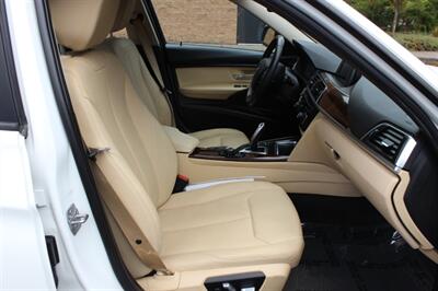 2017 BMW 320i   - Photo 17 - Salem, OR 97317