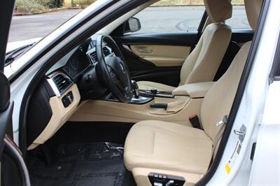 2017 BMW 320i   - Photo 10 - Salem, OR 97317