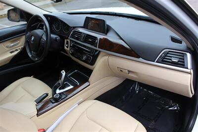 2017 BMW 320i   - Photo 16 - Salem, OR 97317
