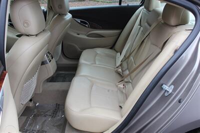 2012 Buick Lacrosse Leather   - Photo 13 - Salem, OR 97317