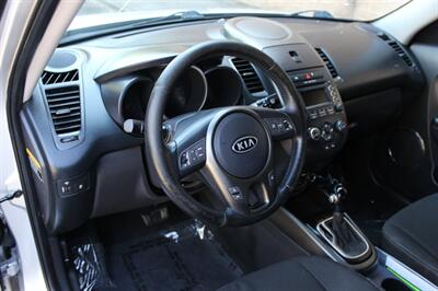 2012 Kia Soul + - Photo 9 - Salem, OR 97317