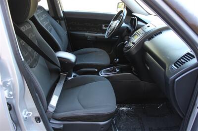 2012 Kia Soul + - Photo 18 - Salem, OR 97317
