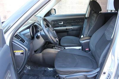 2012 Kia Soul + - Photo 10 - Salem, OR 97317
