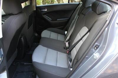 2014 Kia Forte EX   - Photo 13 - Salem, OR 97317