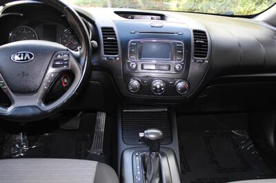2014 Kia Forte EX   - Photo 14 - Salem, OR 97317