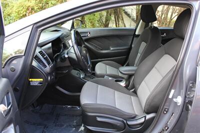 2014 Kia Forte EX   - Photo 10 - Salem, OR 97317