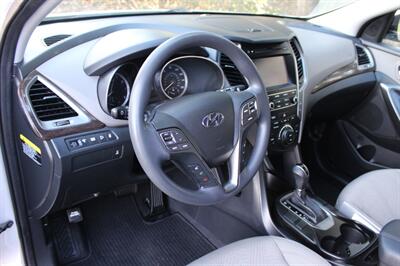 2017 Hyundai SANTA FE Sport 2.4L   - Photo 9 - Salem, OR 97317