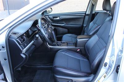 2015 Toyota Camry SE - Photo 10 - Salem, OR 97317