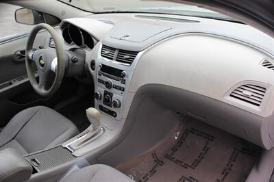 2010 Chevrolet Malibu LS Fleet   - Photo 15 - Salem, OR 97317